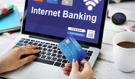 Internetbank – Wirksamkeit von AGBs und Kundenbenachrichtigung